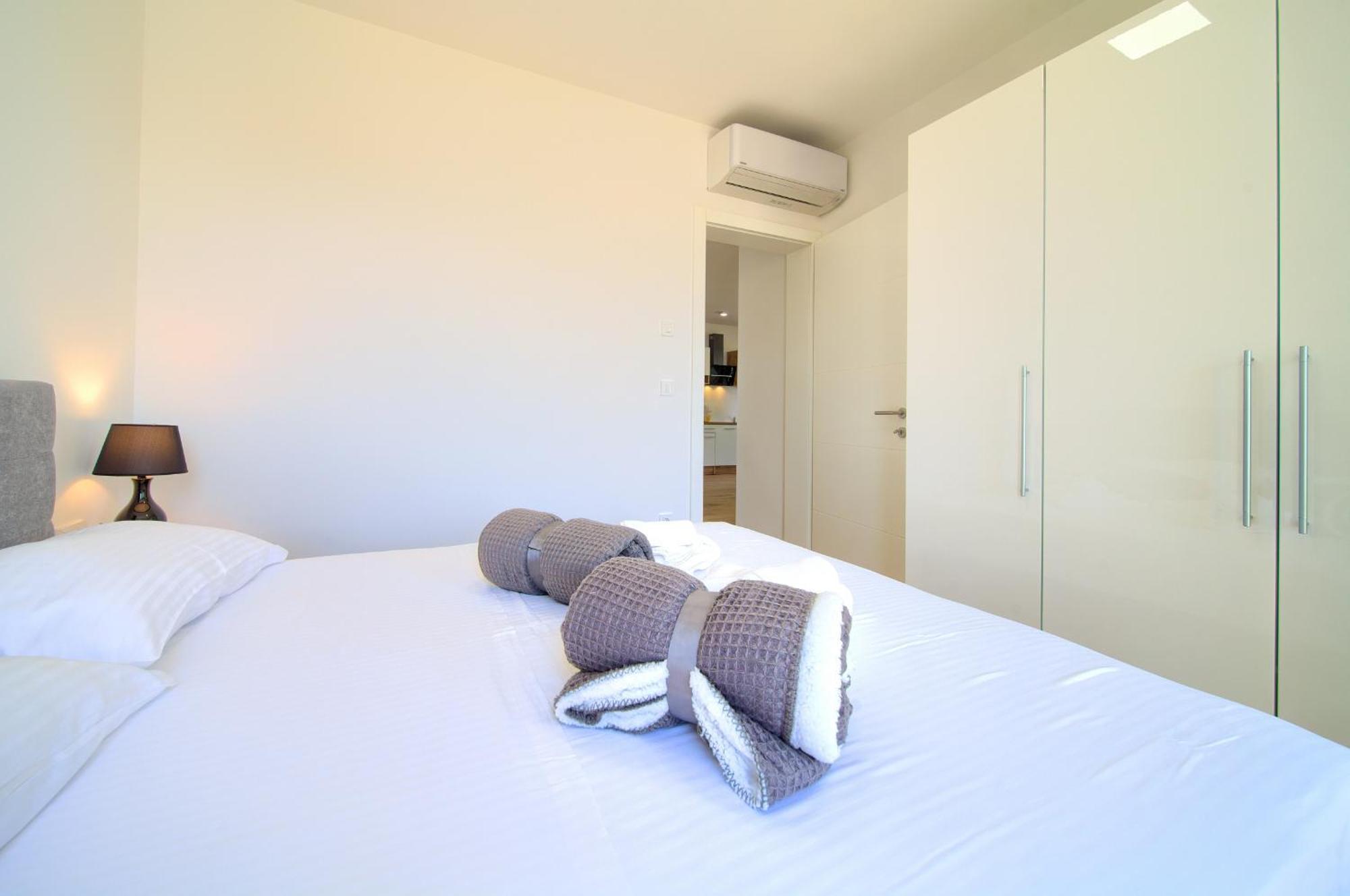Villa Sabic By The Sea Krk Town Habitación foto