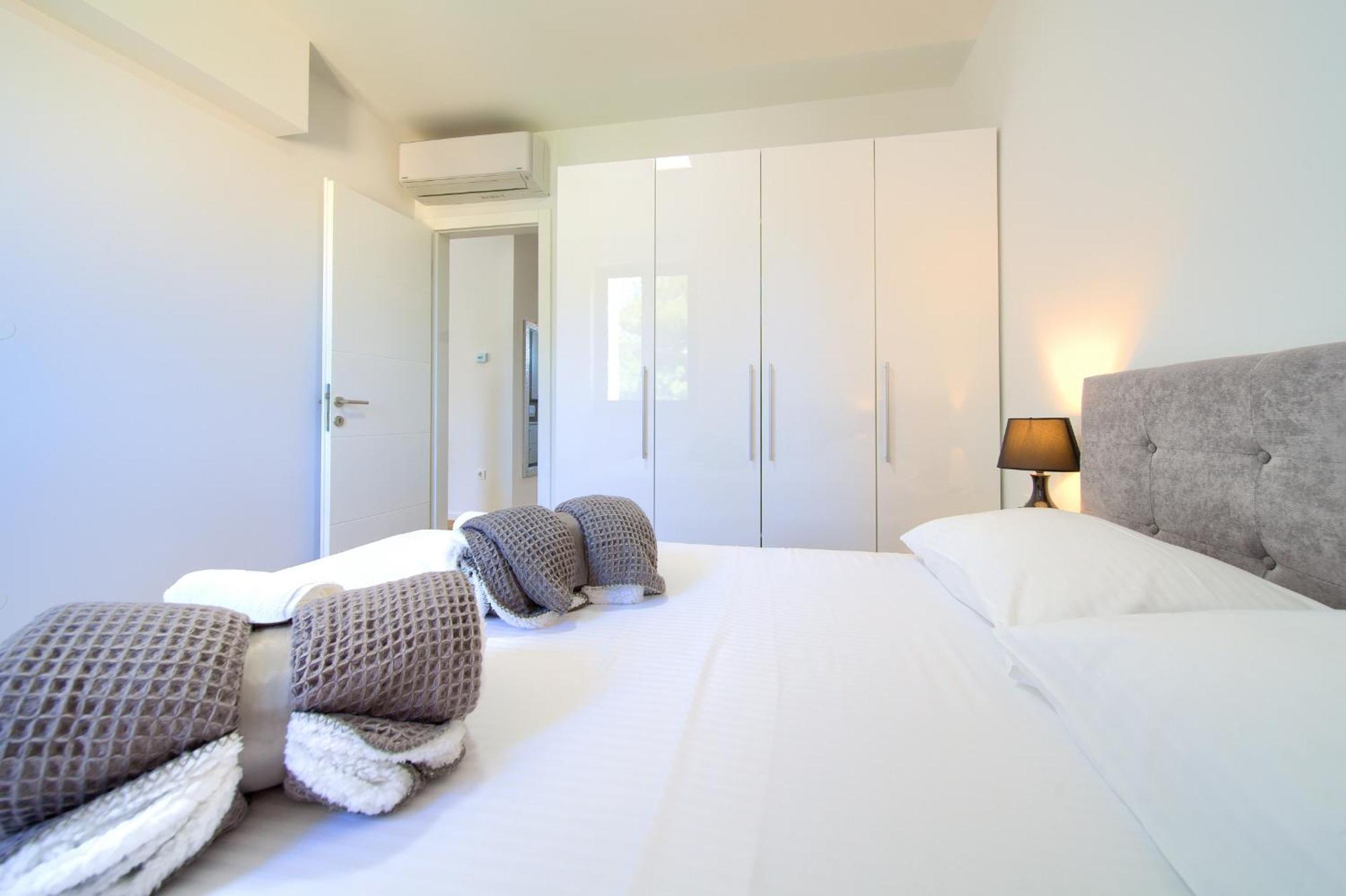 Villa Sabic By The Sea Krk Town Habitación foto